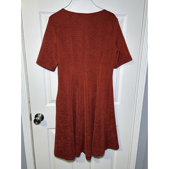 Studio One Women’s Half Sleeve Textured Midi Dress Burnt Orange Size 8 NWOT - Picture 5 of 6
